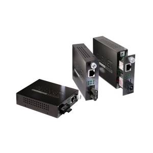 FST-806B60 Smart Media Converter with 1x10/100BASE-TX Ports, 1x100BASE-FX Ports, WDM SC, SM - 60 km, 5V DC-In, Operating temperature 0..+50C