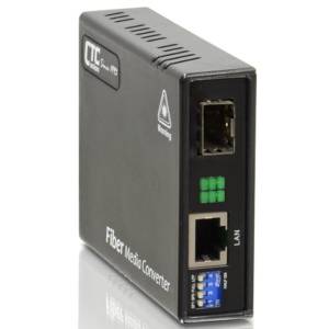FMC-1000PH-SC20A Unmanaged Gigabit PoE Media Converter 10/100/1000 Base-T to 1000 Base-X Optical WDM Type A SC port, Distance 20km, 110-240VAC Power Adapter, 0.. 50C Operating Temperature
